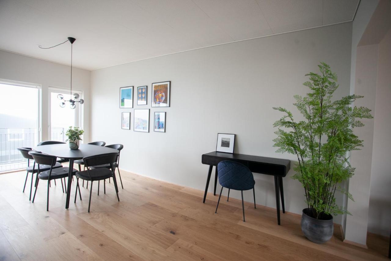 New Three Bedroom Townhouses With Sea View Torshavn Exterior photo
