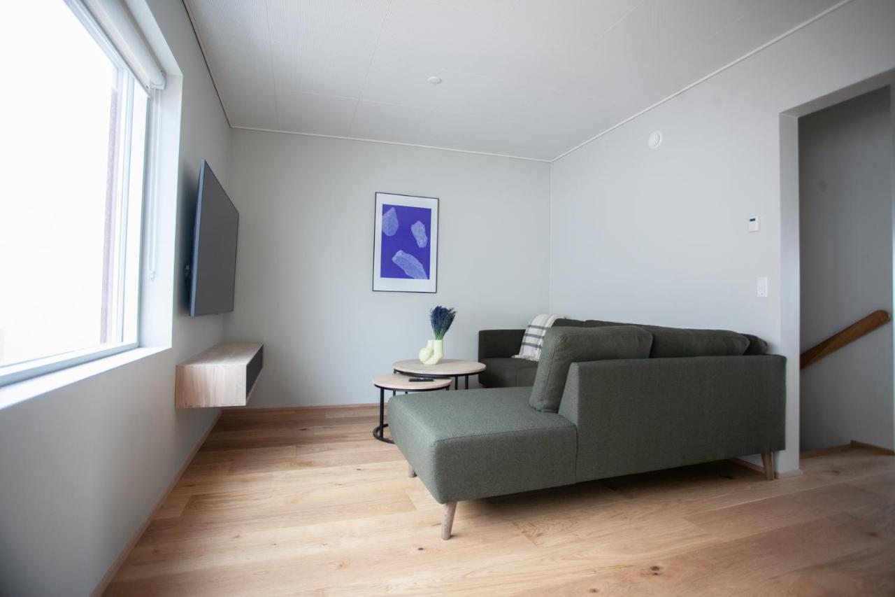 New Three Bedroom Townhouses With Sea View Torshavn Exterior photo