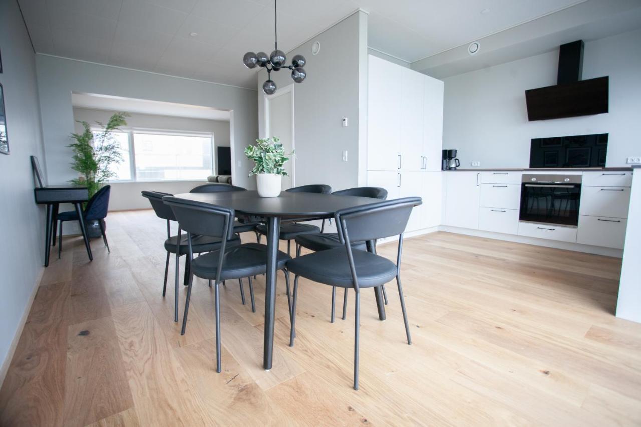 New Three Bedroom Townhouses With Sea View Torshavn Exterior photo