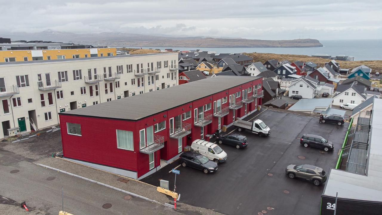New Three Bedroom Townhouses With Sea View Torshavn Exterior photo